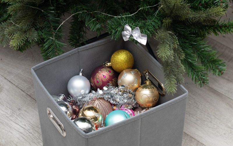 okraski, jelka, pospravljanje