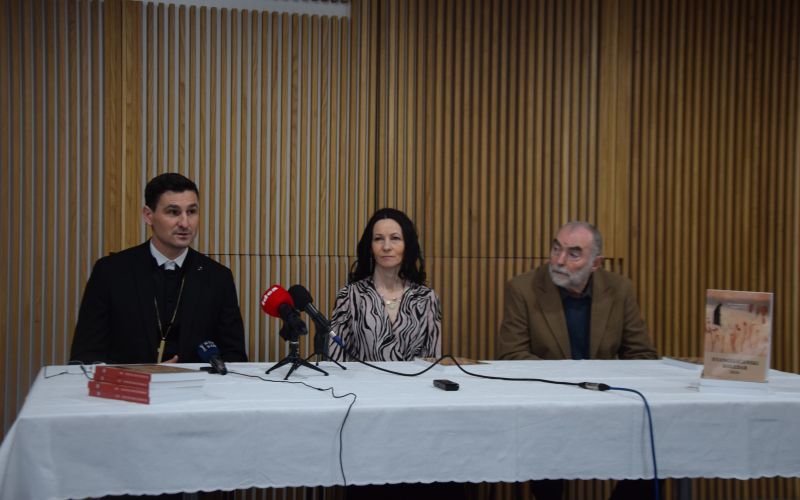 evangelicanski-koledar-2025, aleksander-ernisa, klaudija-sedar, franc-obal