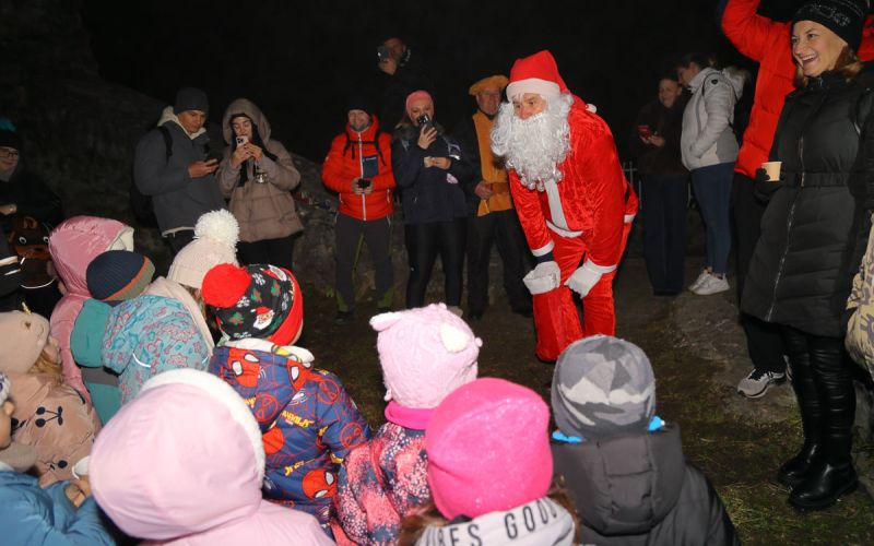 Čarobni-december-na-Šaleškem-gradu-2025-Božiček---foto-Franci-Maršnjak.jpg
