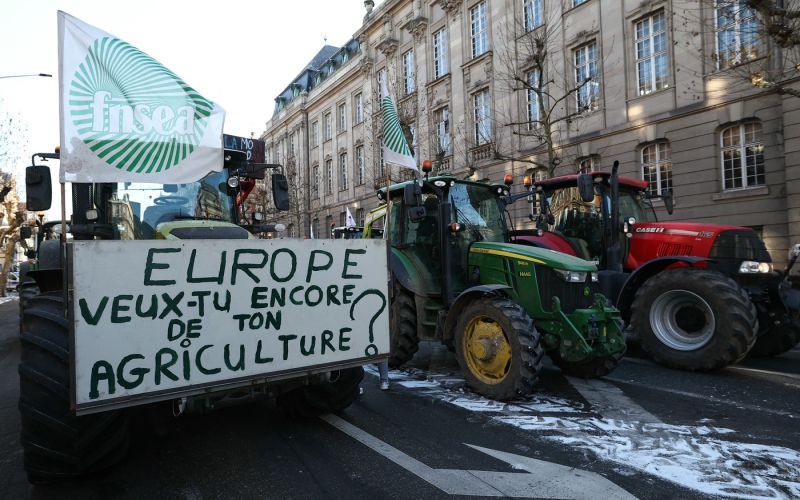 kmetje, protest, strasbourg.jpg