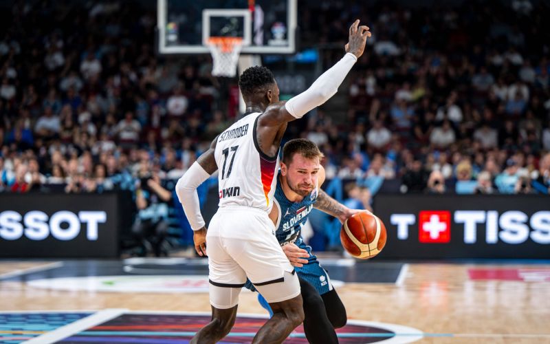 luka doncic denis Schröder.jpg