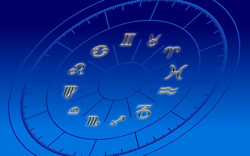 horoscope-96309_1280.jpg