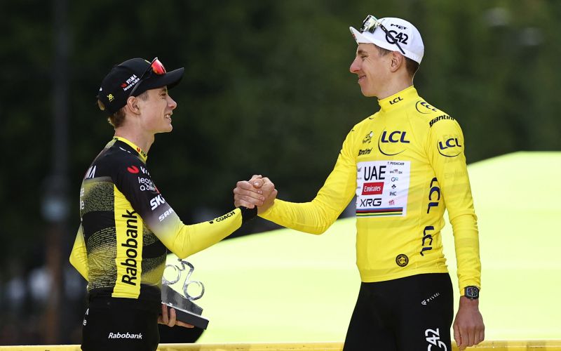 tadej pogacar jonas vingegaard.jpg