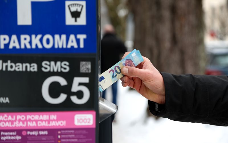 parkomat, plačilo, parkiranje, ljubljana.jpg