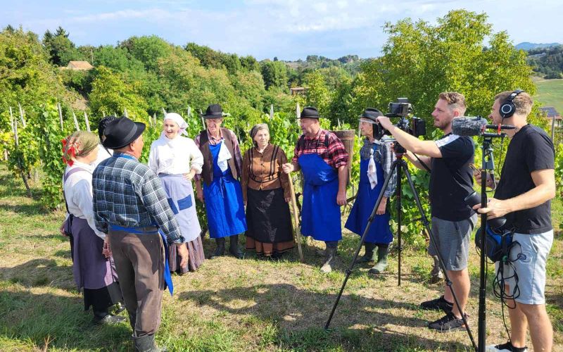 Nova domača nadaljevanka Korenine na TV Veseljak Golica