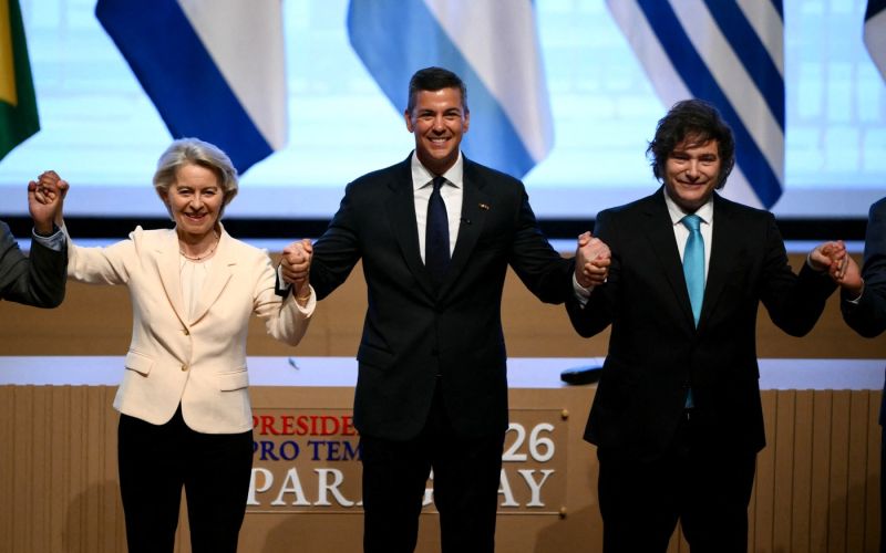 Ursula von der Leyen, Santiago Pena, Javier Milei.jpg