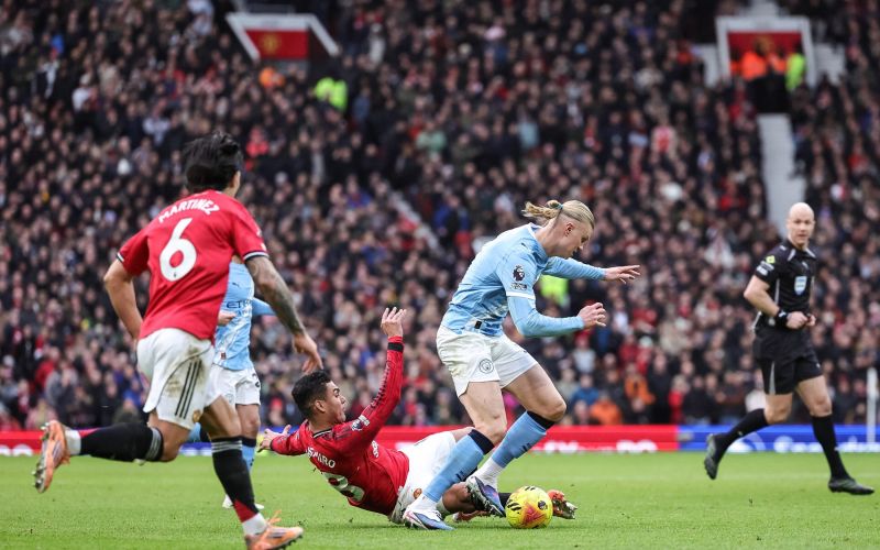 haaland united city.jpg