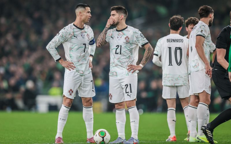 ruben neves cristiano ronaldo.jpg