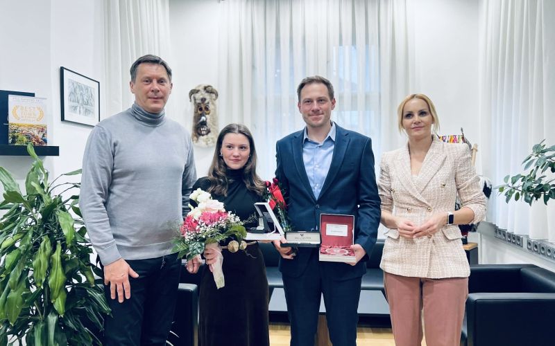 hb_Naj študenti.jpeg