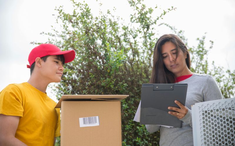 dostava, paketi, posta