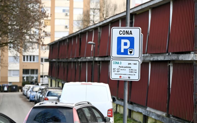 parkiranje, parkomat, štepanjsko naselje.jpg