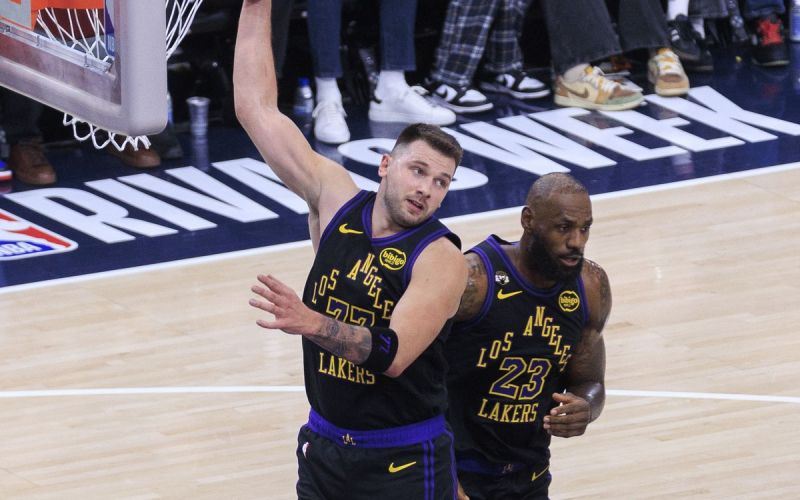 lakers lebron doncic.jpg