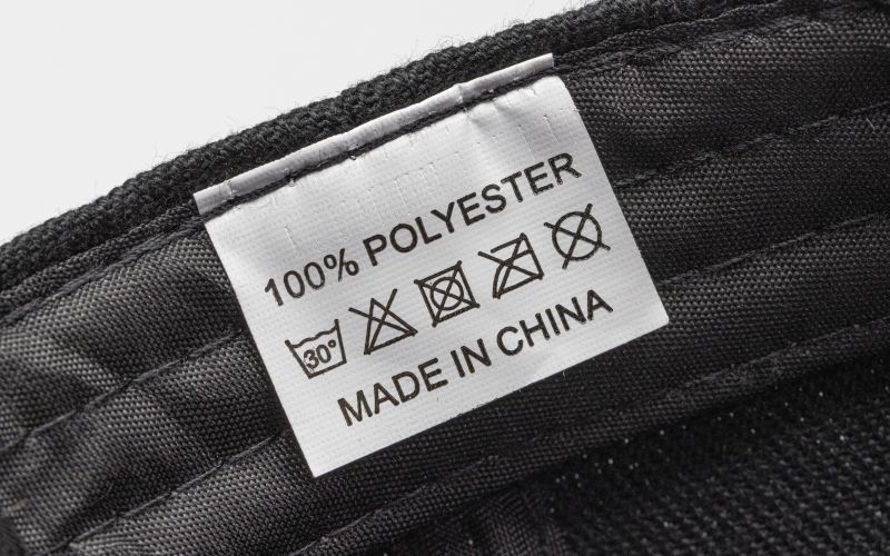 poliester, mikroplastika