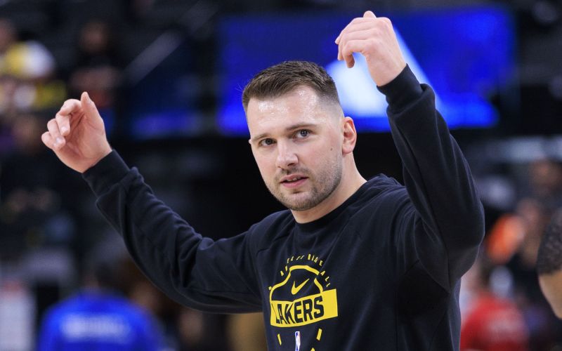 luka doncic los angeles lakers pm.jpg