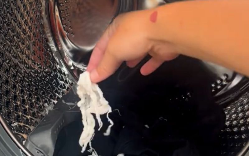 robec-v-pralnem-stroju