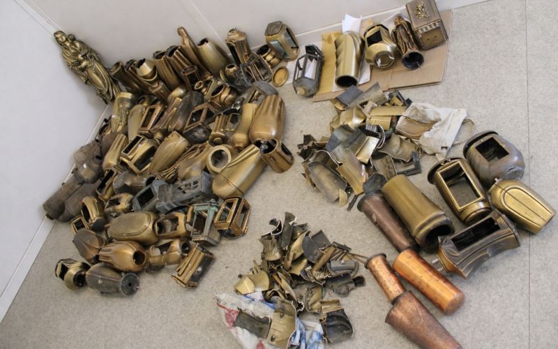 Policijska uprava Koper grobovi.jpg