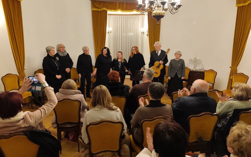 1 NASTOPAJOČI (2).jpg