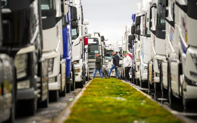 tovornjaki, gevgelija.jpg