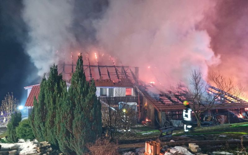 požar ličenca (2).jpg