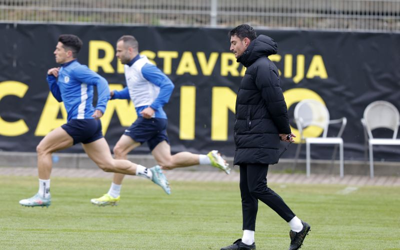 albert riera celje trening af.jpg