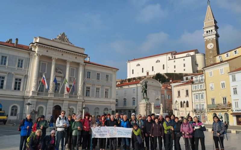 Marija Novak skupina.jpg