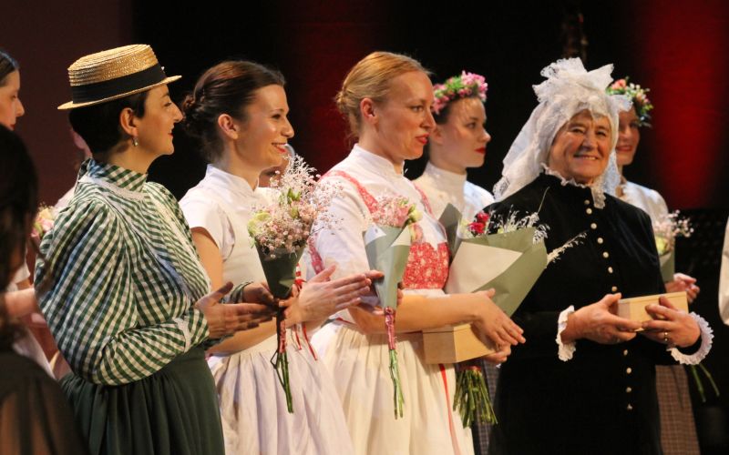 folklorna-skupina-kres