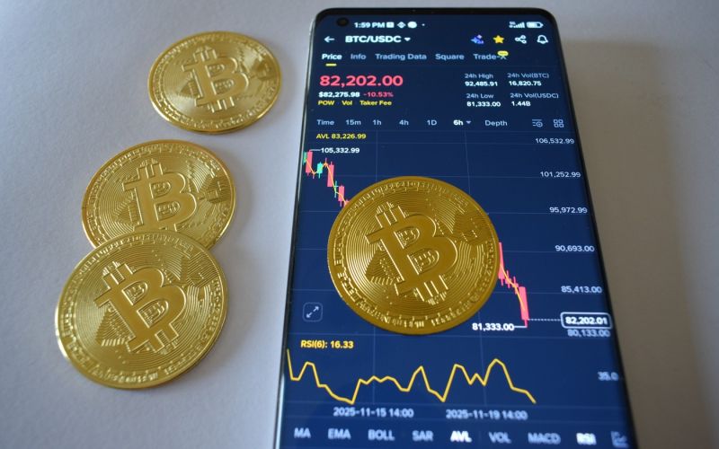 bitcoin, zlato