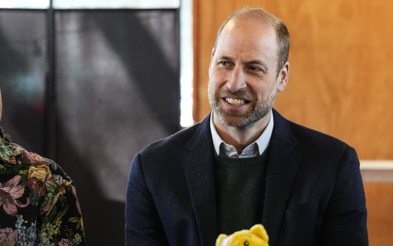 Prince William še vedno pogreša mamo in Carol je zanj velika opora.