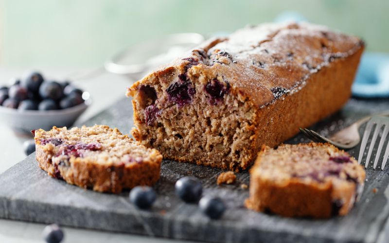 sadni kolač z borovnicami