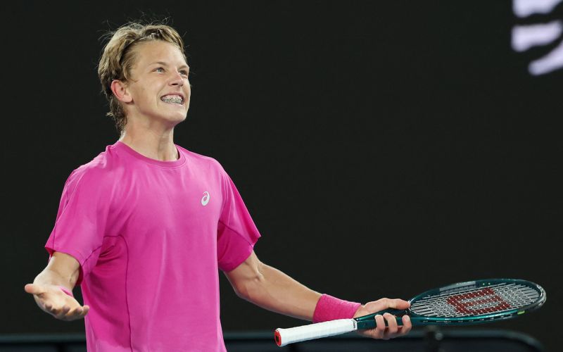 ziga sesko melbourne 2026.jpg