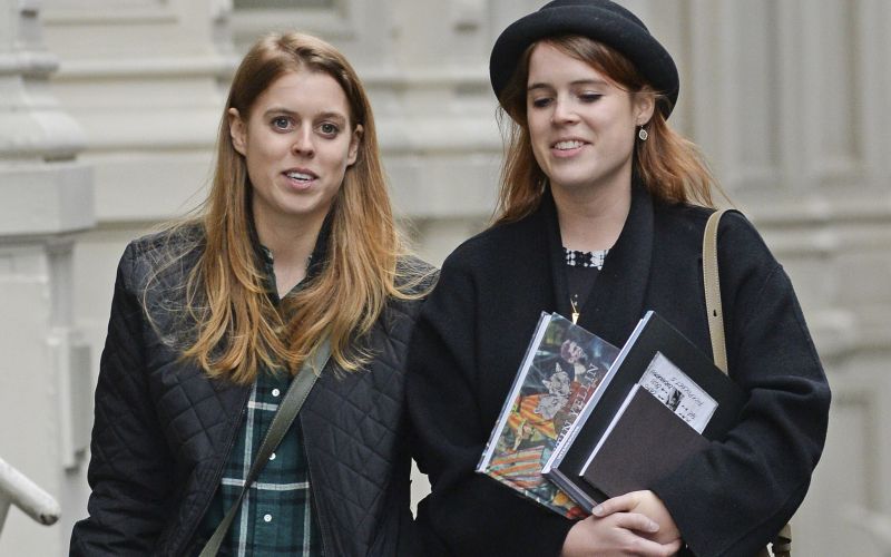 Princesa Beatrice Yorška in njena sestra Eugenie med nakupovanjem v New Yorku leta 2016