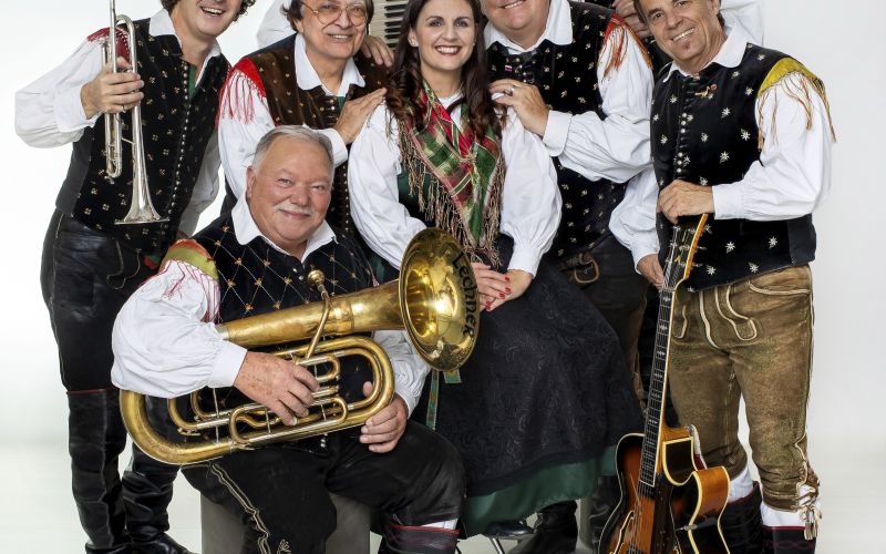 60 let Alpskega kvinteta: “Vedno smo si želeli le srečne vrnitve domov«