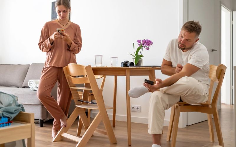 vsak na svojem telefonu