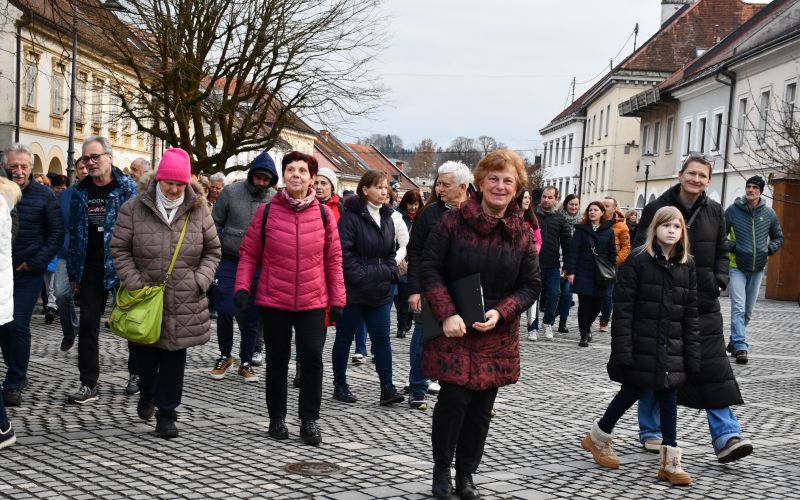 sprehod, dragotin-kette