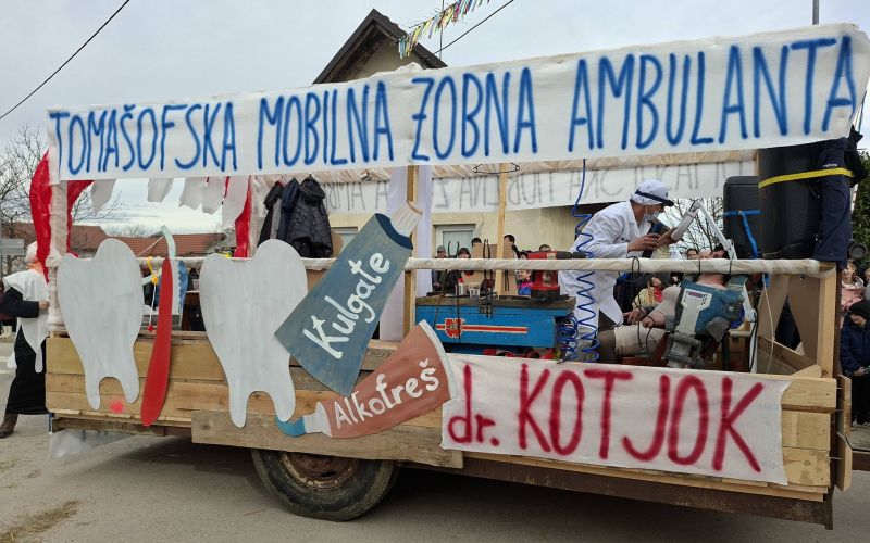 hb_Tomašofska mobilna zobna ambulanta.jpg