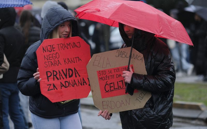 protest, sarajevo, tramvaj.jpg
