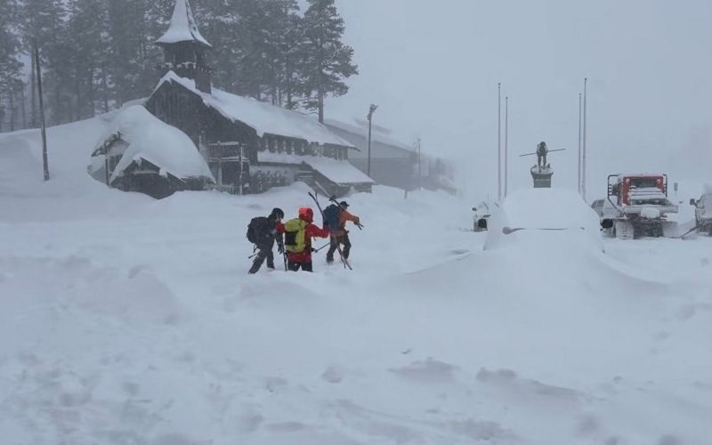 gorski reševalci, castle peak.jpg