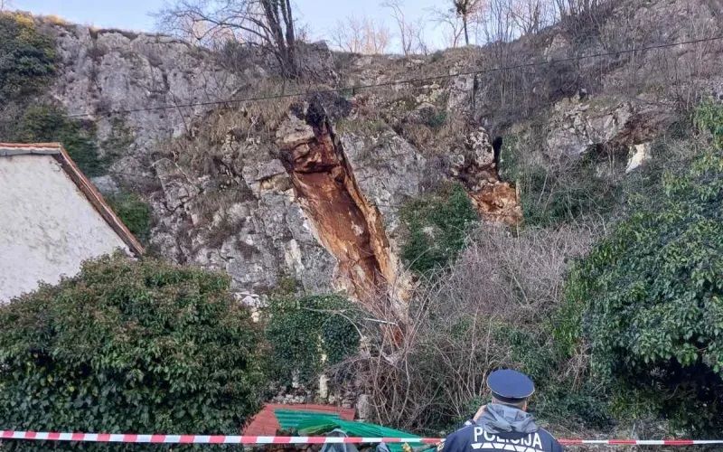 skala, skalni podor, Črnotiče