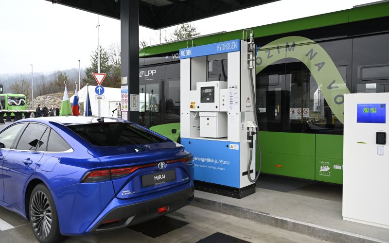 vodik črpalka, Ljubljana, gorivna celica