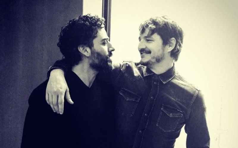 Oscar Isaac in Pedro Pascal – dolgoletna prijatelja in