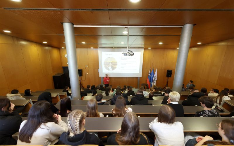 Pečjak Piramida 1.jpg