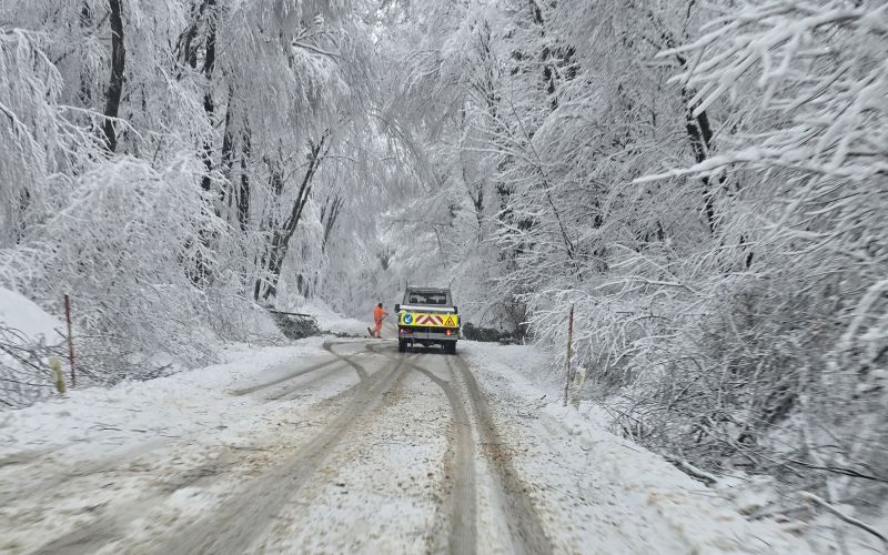 sneg, goričko, promet, ceste