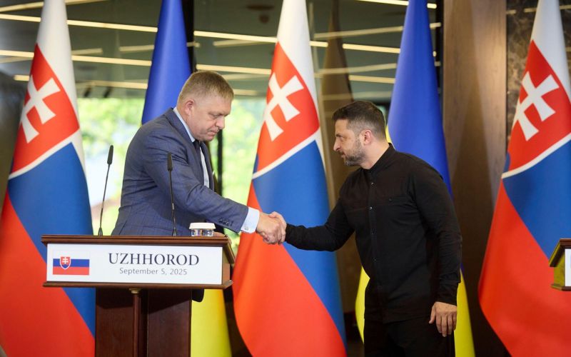 robert fico, volodimir zelenski.jpg