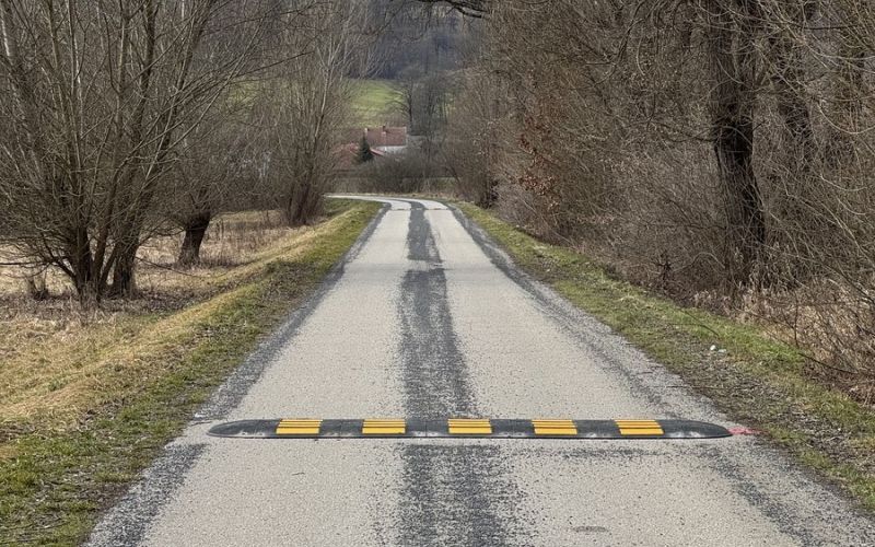 ropoca, ledavsko-jezero, povozne-ovire