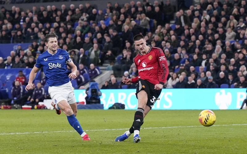 benjamin sesko manchester united.jpg