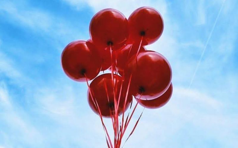 Rdeči baloni.jpg