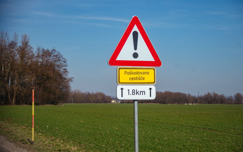 polaničeva-cesta, polaničova, poškodovano-cestišče, promet