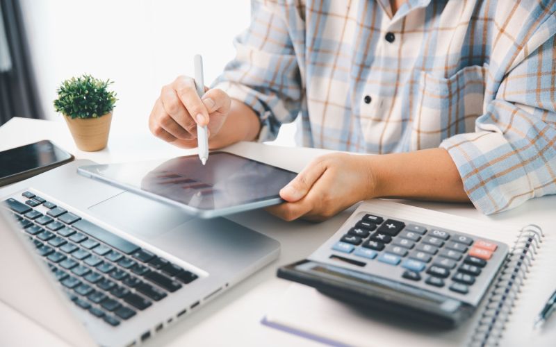 podjetnik, računovodja