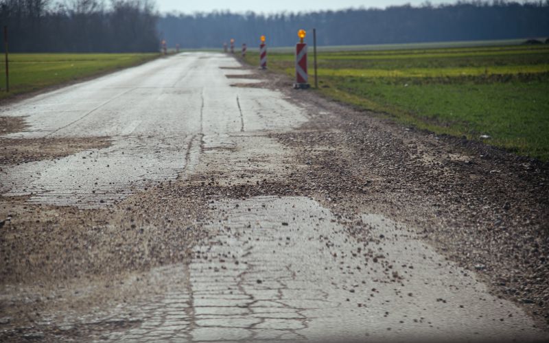 polaničeva-cesta, polaničova, poškodovano-cestišče, promet