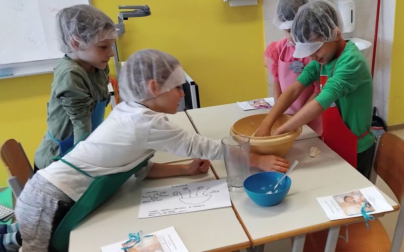 pocitniska-delavnica, otroci-skocjan, vajskova-domacija